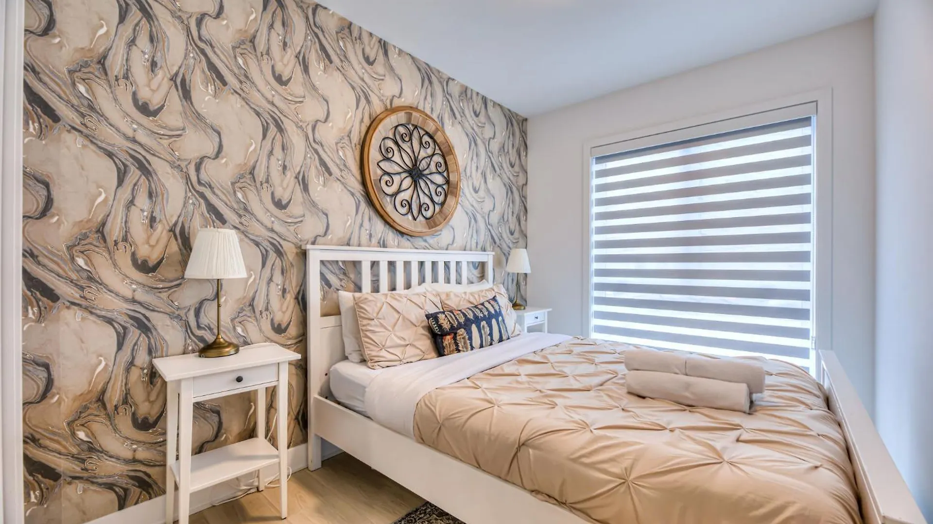 Montreal Restful Nights, Adventure Days Await! Apartment Canada