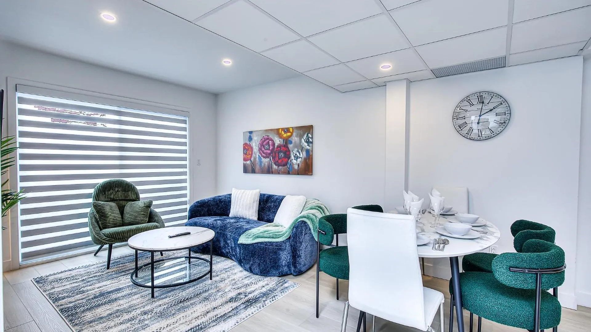 Montreal Restful Nights, Adventure Days Await! Apartment