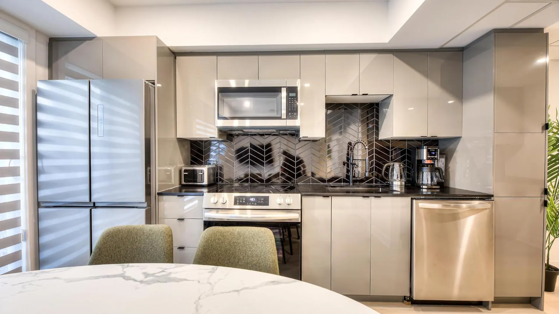 Apartmán Montreal Restful Nights, Adventure Days Await!